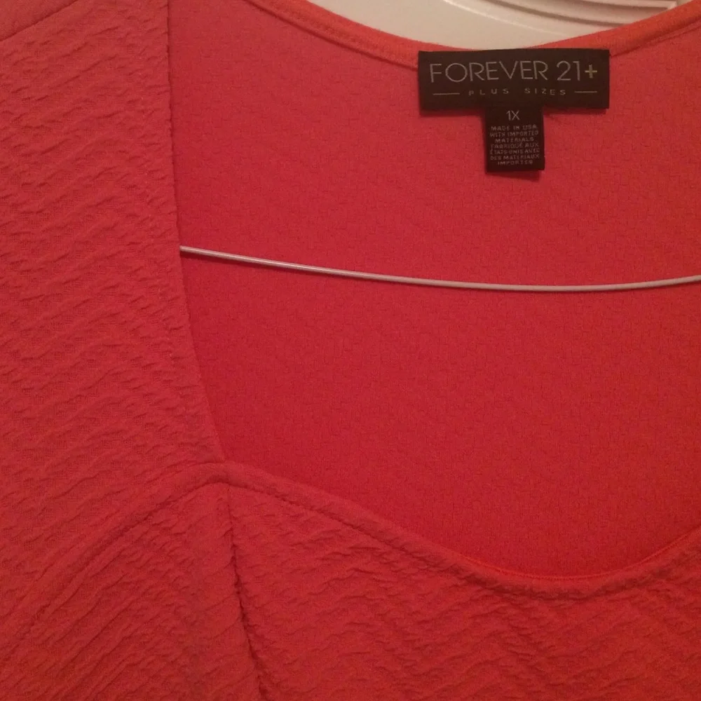 Orange pre plum top - Picture 2 of 3